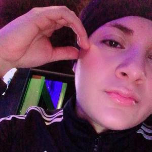 Meet your Posher, Karla